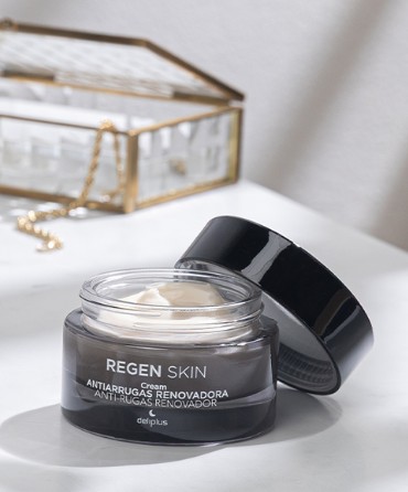Крем питательный против морщин ночной с бакучиолом antiarrugas renovadora Regen Skin Deliplus con Bakuchiol 